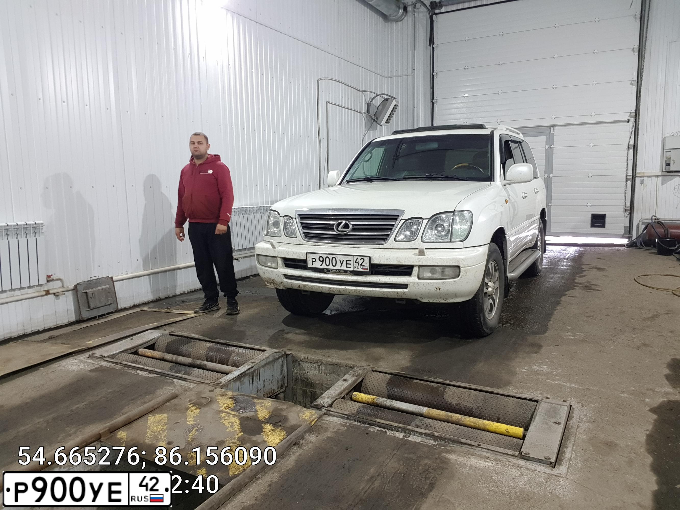 Фото автомобиля LADA 2114 SAMARA, 2011 — госномер Н697АС142. Цвет: средний серо-зеленый металлик