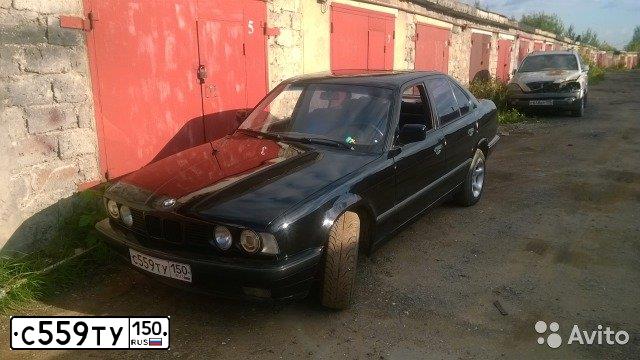 Фото автомобиля BMW SERIE 5, 1990 — госномер Х430РУ97. Цвет: ЧЕРНЫЙ