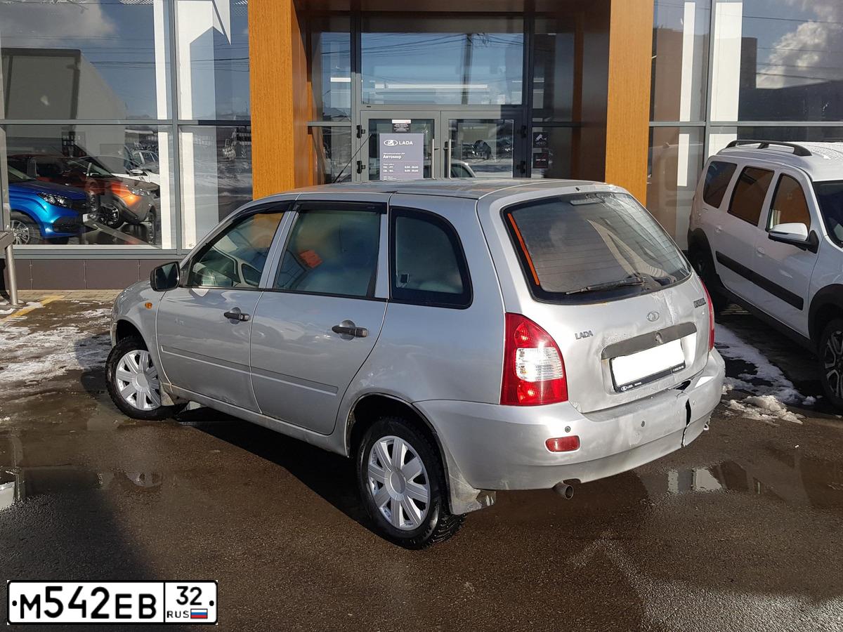 Фото автомобиля LADA 1117 KALINA, 2011 — госномер О880ВС32. Цвет: Серебристый