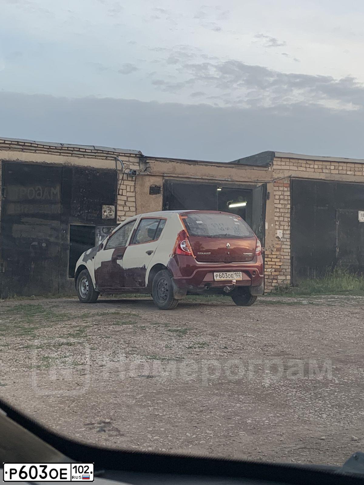 Фото автомобиля RENAULT SANDERO SR, 2014 — госномер К994КЕ702