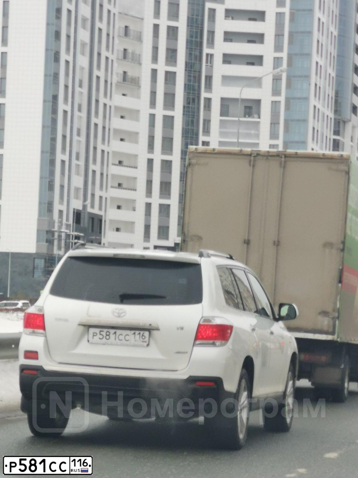 Фото автомобиля MAZDA 3, 2007 — госномер Н083УЕ799. Цвет: ЧЕРНЫЙ