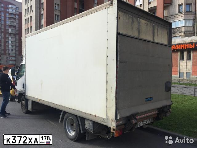 Фото автомобиля FUSO CANTER, 2000 — госномер К372ХА178. Цвет: Белый