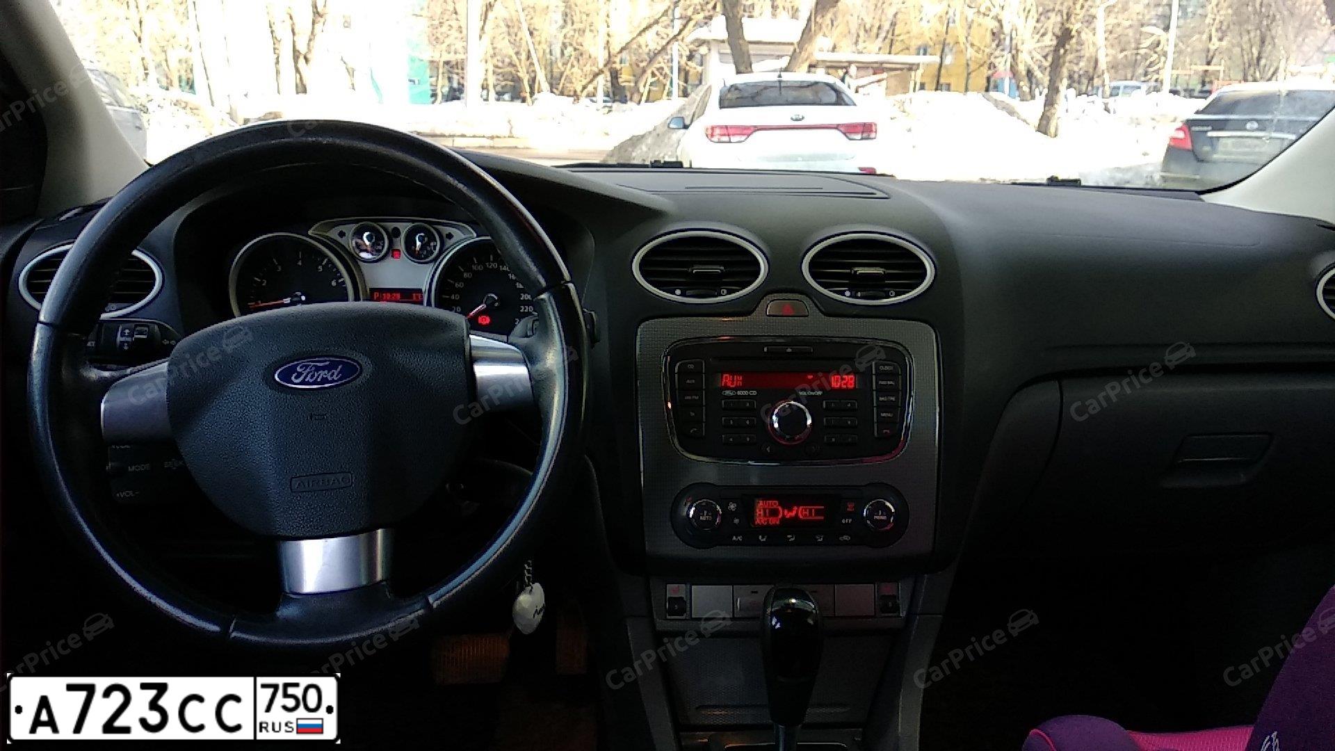 Фото автомобиля FORD FOCUS, 2011 — госномер А723СС750. Цвет: СЕРЫЙ
