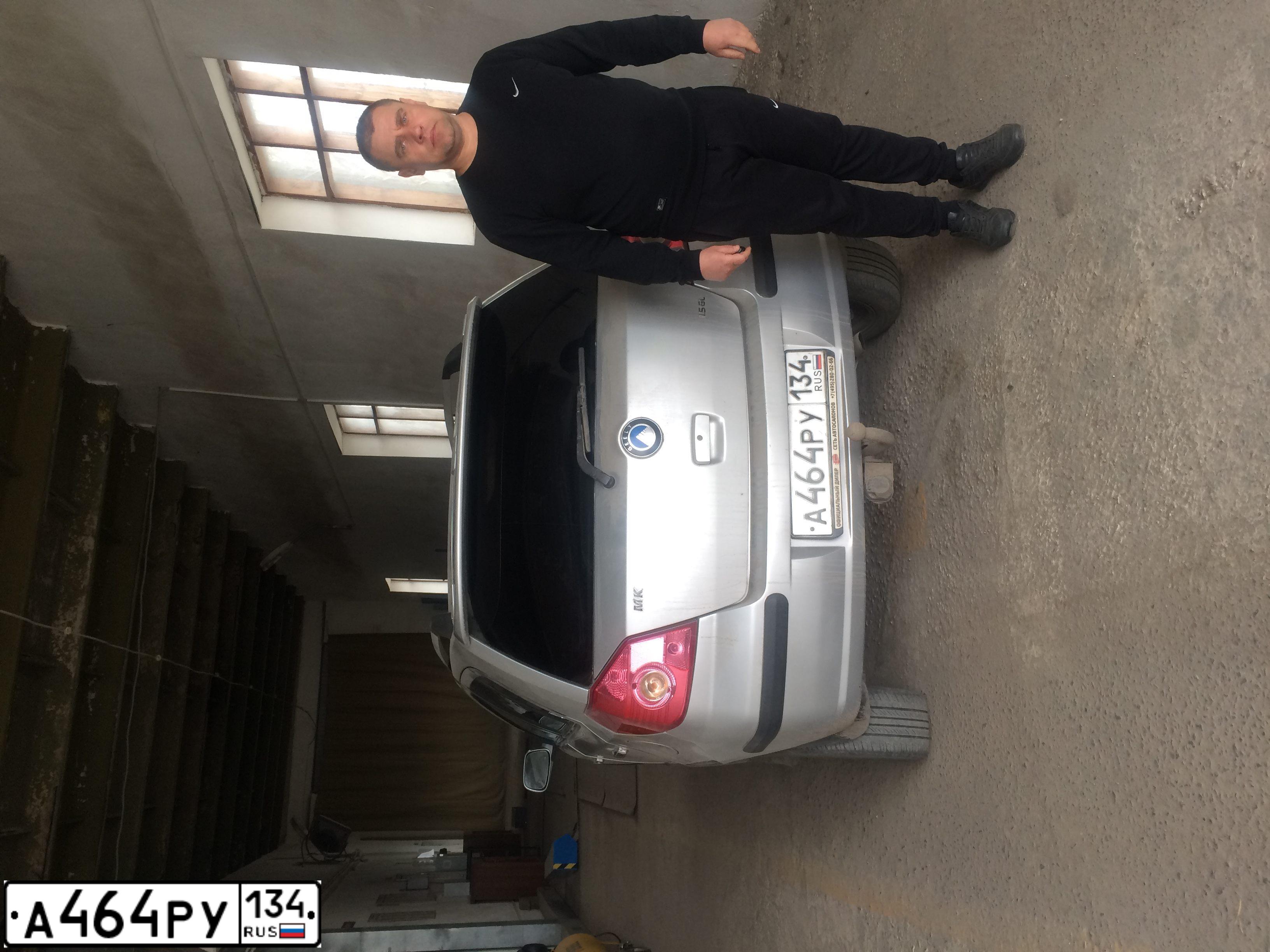 Фото автомобиля GEELY MK CROSS, 2013 — госномер А464РУ134. Цвет: СЕРЕБРО
