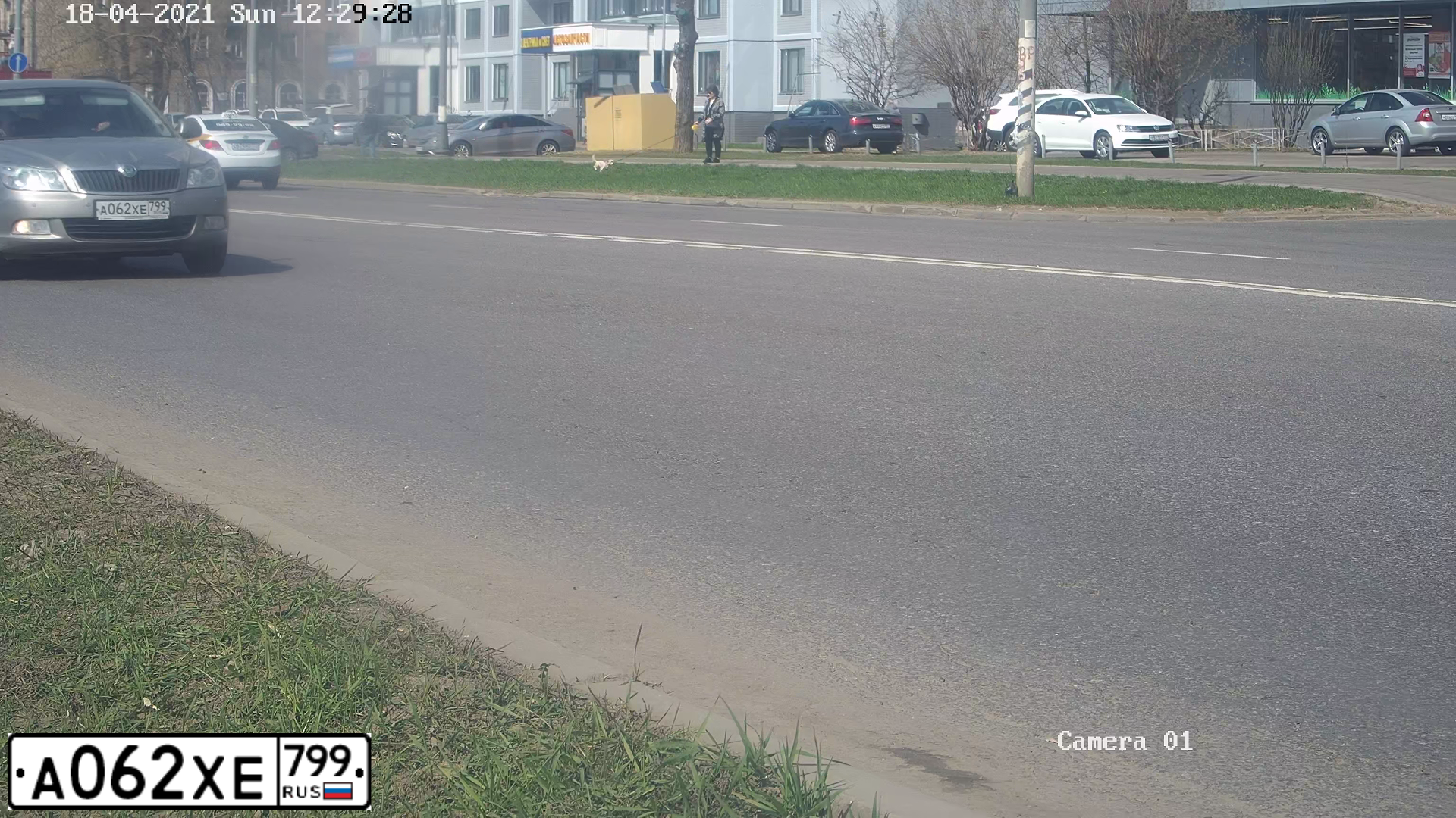 Фото автомобиля SKODA OCTAVIA, 2013 — госномер А062ХЕ799. Цвет: БЕЖЕВЫЙ