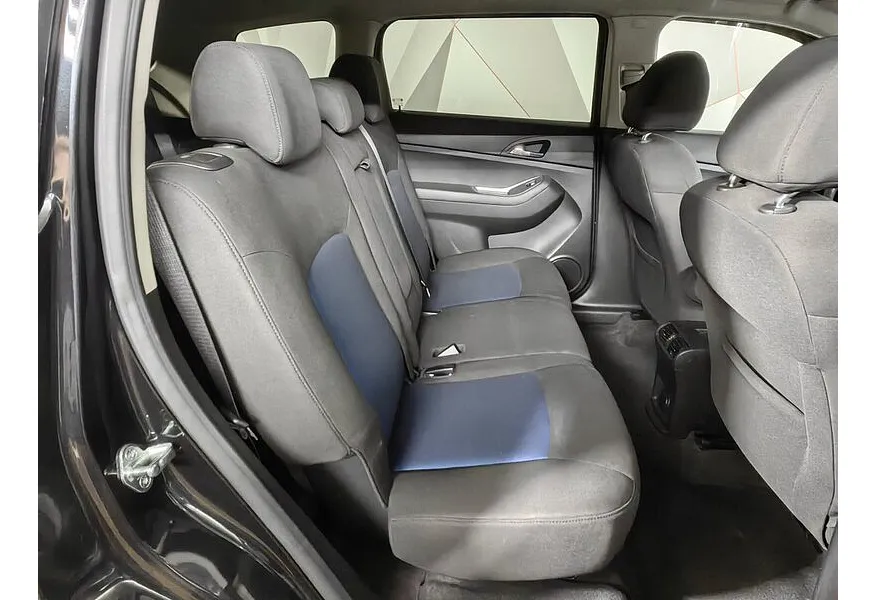 Фото автомобиля CHEVROLET ORLANDO, 2013 — госномер Р068ЕА750. Цвет: ЧЕРНЫЙ