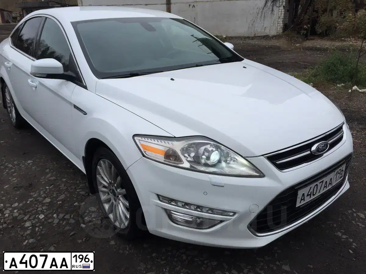 Фото автомобиля FORD MONDEO, 2011 — госномер С767УВ174. Цвет: Белый
