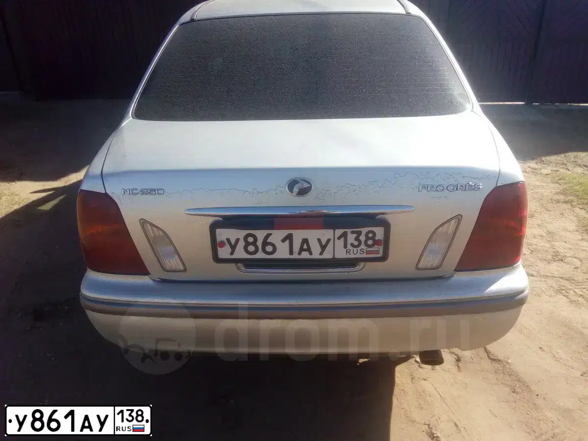 Фото автомобиля TOYOTA PROGRES, 2001 — госномер У861АУ138