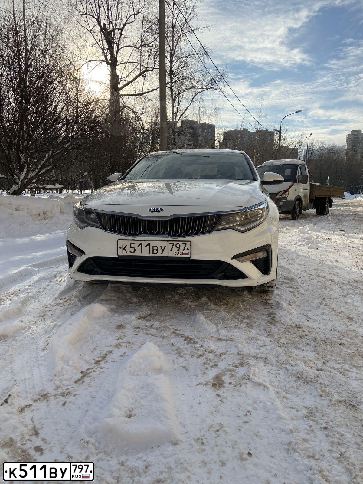 Фото автомобиля KIA MAGENTIS  OPTIMA, 2019 — госномер К511ВУ797. Цвет: БЕЛЫЙ