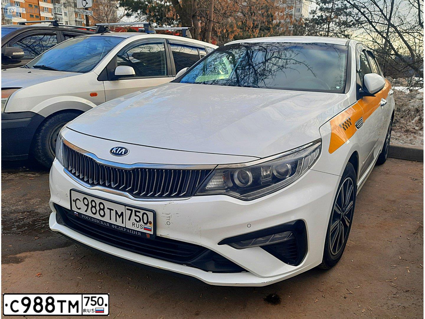 Фото автомобиля KIA MAGENTIS / OPTIMA, 2019 — госномер С988ТМ750. Цвет: БЕЛЫЙ