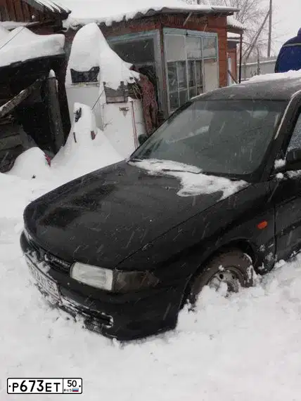 Фото автомобиля GAZ 3102 WOLGA, 1996 — госномер С582РС50. Цвет: БЕЛЫЙ