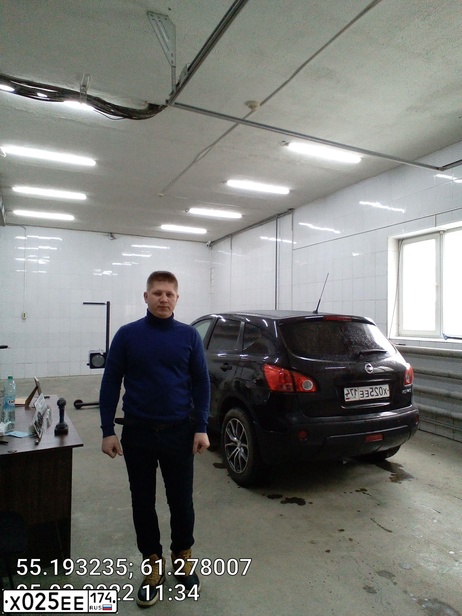 Фото автомобиля NISSAN QASHQAI, 2008 — госномер В226ВМ774. Цвет: ЧЕРНЫЙ