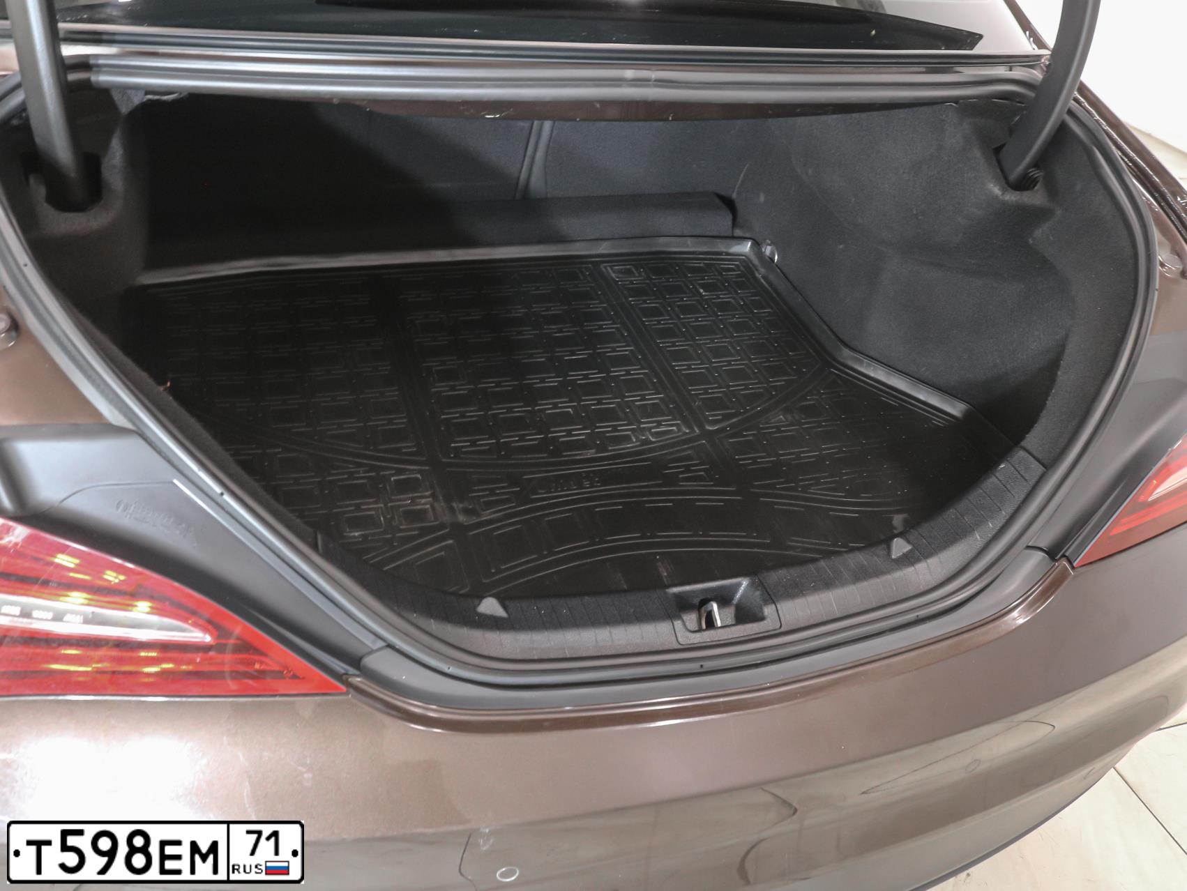 Фото автомобиля MERCEDES-BENZ CLA200, 2017 — госномер Х079АК71