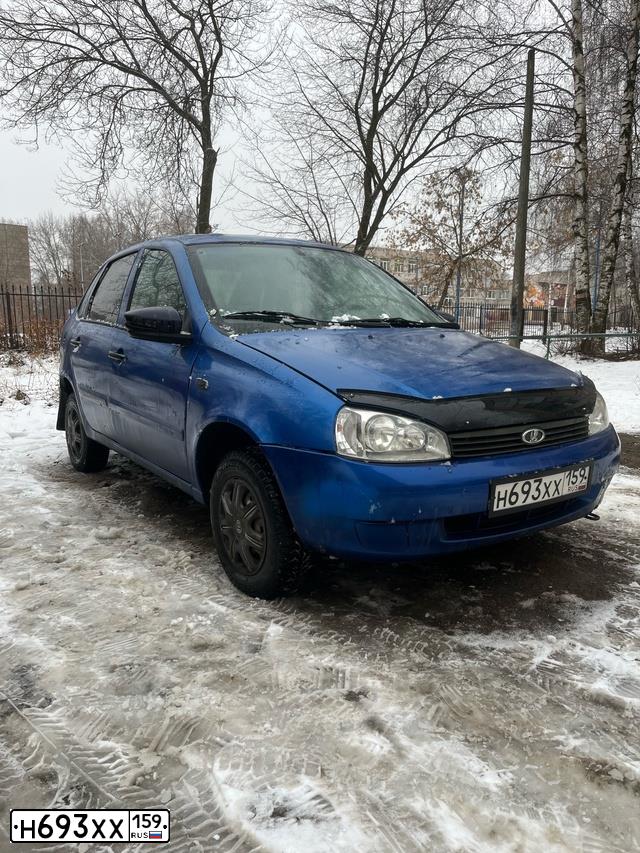 Фото автомобиля LADA 1118 KALINA, 2006 — госномер Н693ХХ159. Цвет: ЯРКО-СИНИЙ