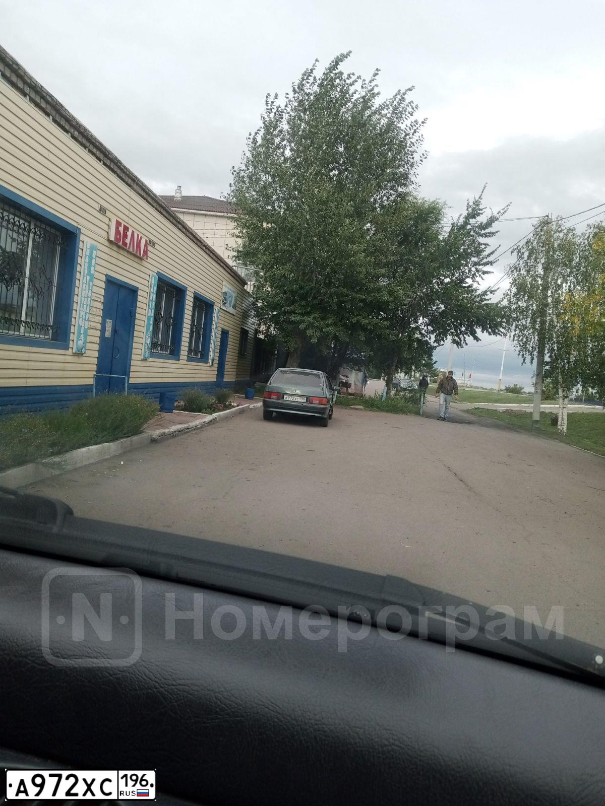 Фото автомобиля LADA 2114 SAMARA, 2007 — госномер В158РН96. Цвет: СЕРО-СИНЕ-ЗЕЛЕНЫЙ