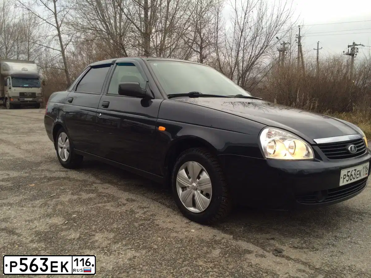 Фото автомобиля LADA 2170 PRIORA, 2008 — госномер О999ОВ48. Цвет: ГРАФИТОВЫЙ МЕТАЛЛИК