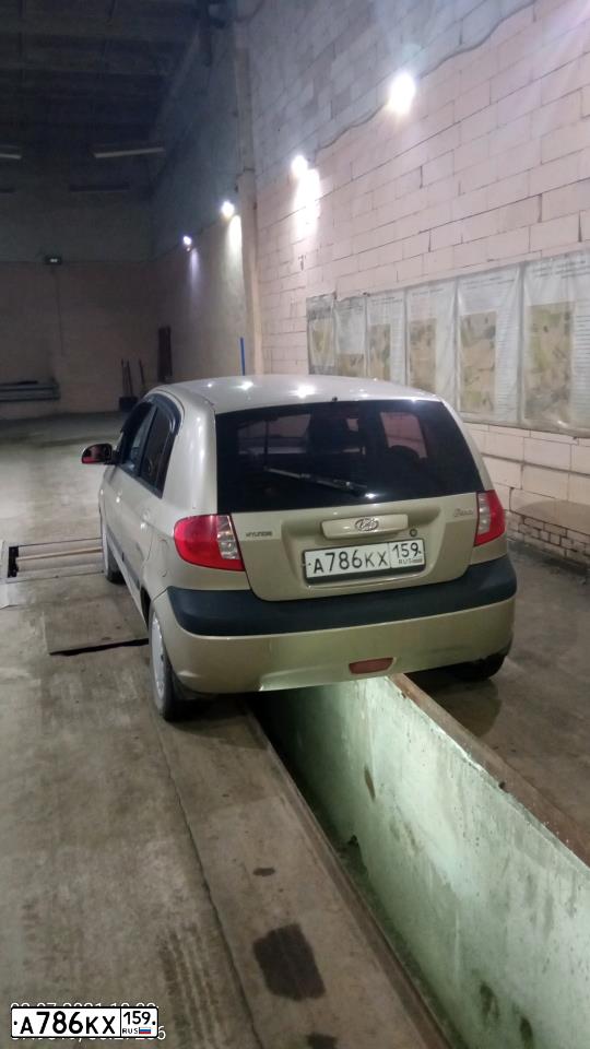Фото автомобиля LADA 2190 GRANTA, 2012 — госномер В786КХ159. Цвет: СЕРЕБРИСТЫЙ