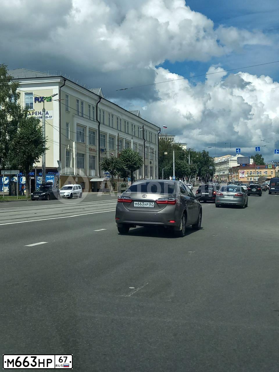 Фото автомобиля TOYOTA COROLLA, 2016 — госномер М663НР67. Цвет: ТЕМНО-СЕРЫЙ