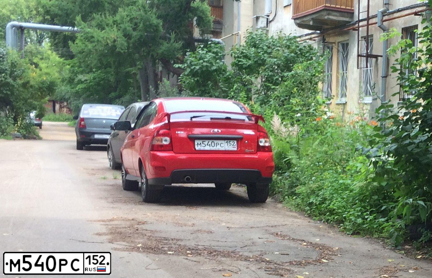 Фото автомобиля LADA PRIORA, 2012 — госномер В822НК702. Цвет: Красный
