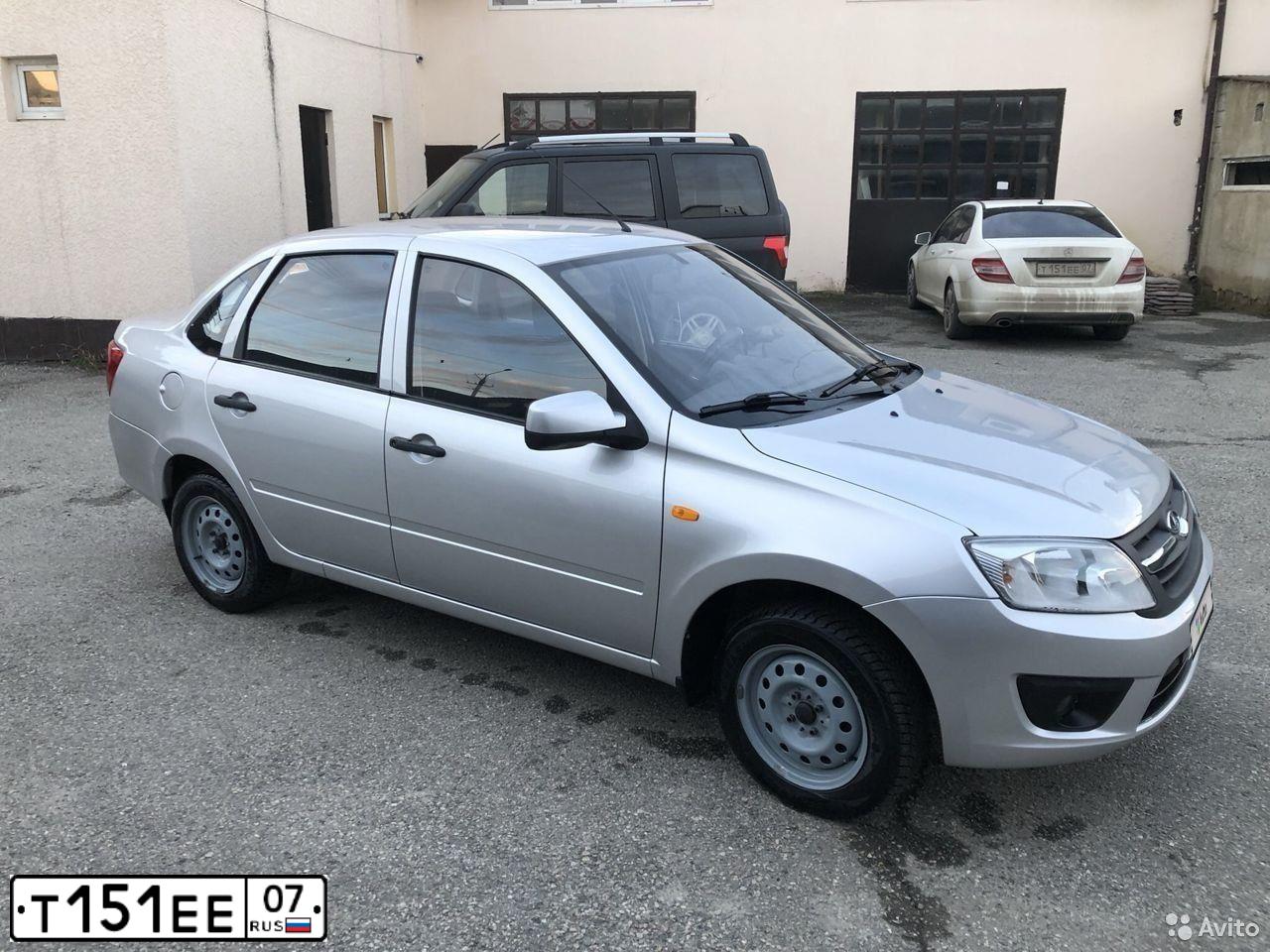 Фото автомобиля MERCEDES C-KLASSE, 2010 — госномер Т151ЕЕ07. Цвет: Белый
