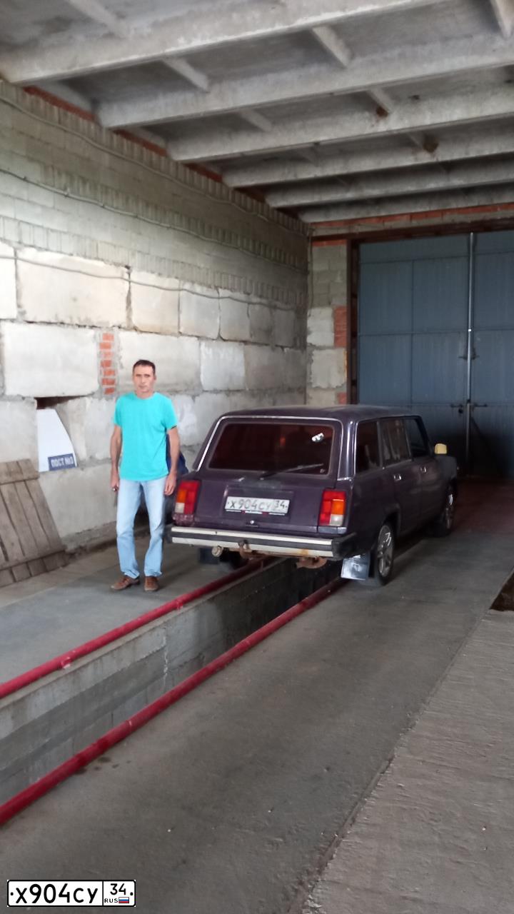 Фото автомобиля LADA 2104, 1997 — госномер К776ХС134. Цвет: ФИОЛЕТОВЫЙ