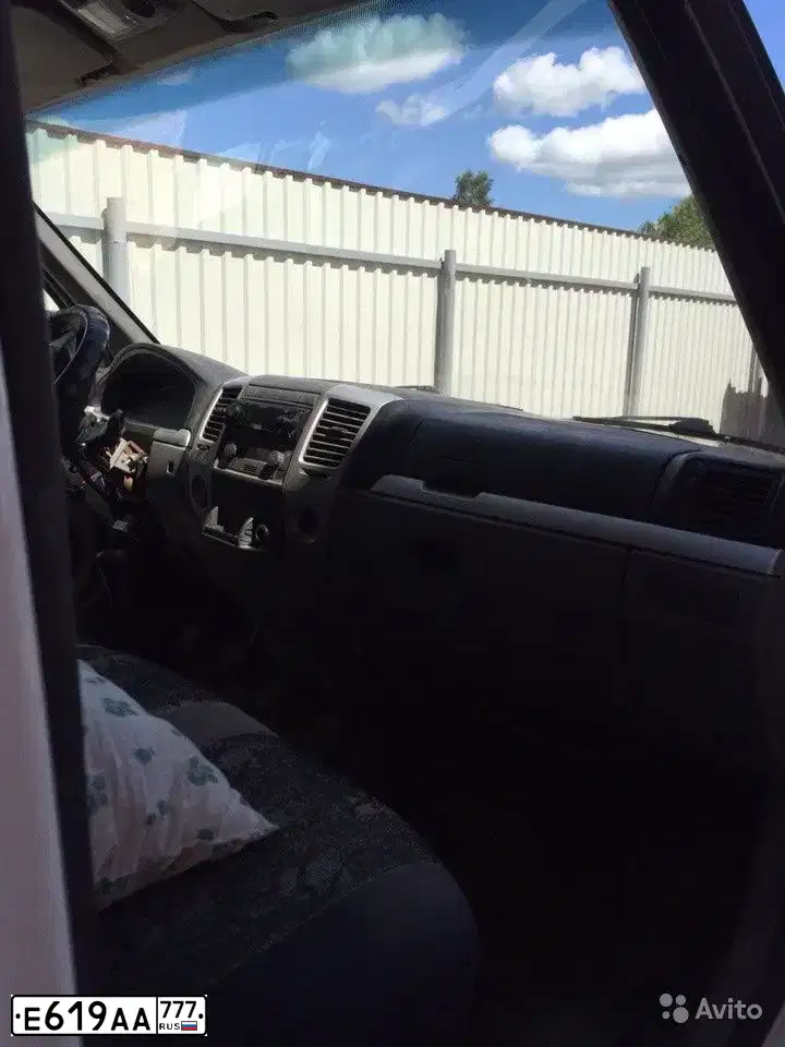 Фото автомобиля GAZ 3302 EL, 2013 — госномер Е619АА777. Цвет: Белый