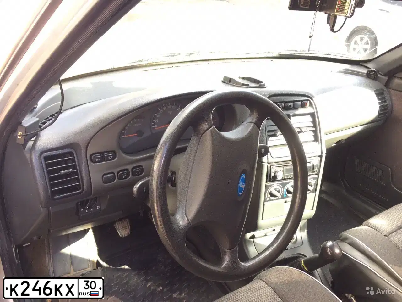 Фото автомобиля LADA 2107, 1995 — госномер К246КХ30. Цвет: БЕЖЕВЫЙ