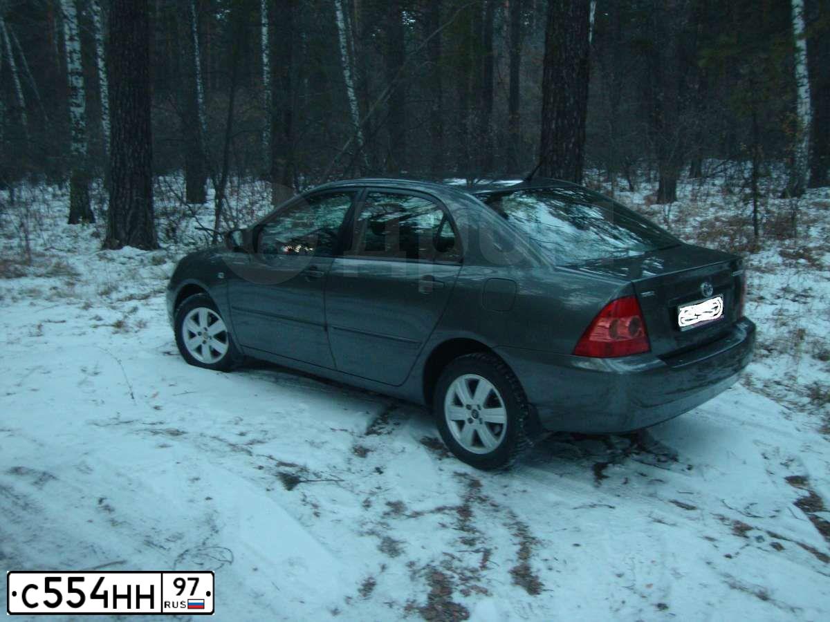 Фото автомобиля JEEP GRAND CHEROKEE, 2004 — госномер О203ВТ138. Цвет: ЧЕРНЫЙ