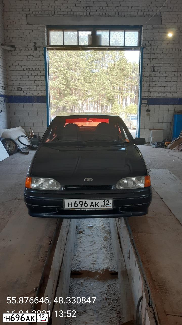 Фото автомобиля LADA 2114 SAMARA, 2008 — госномер У113СТ43. Цвет: ГРАФИТОВЫЙ МЕТАЛЛИК