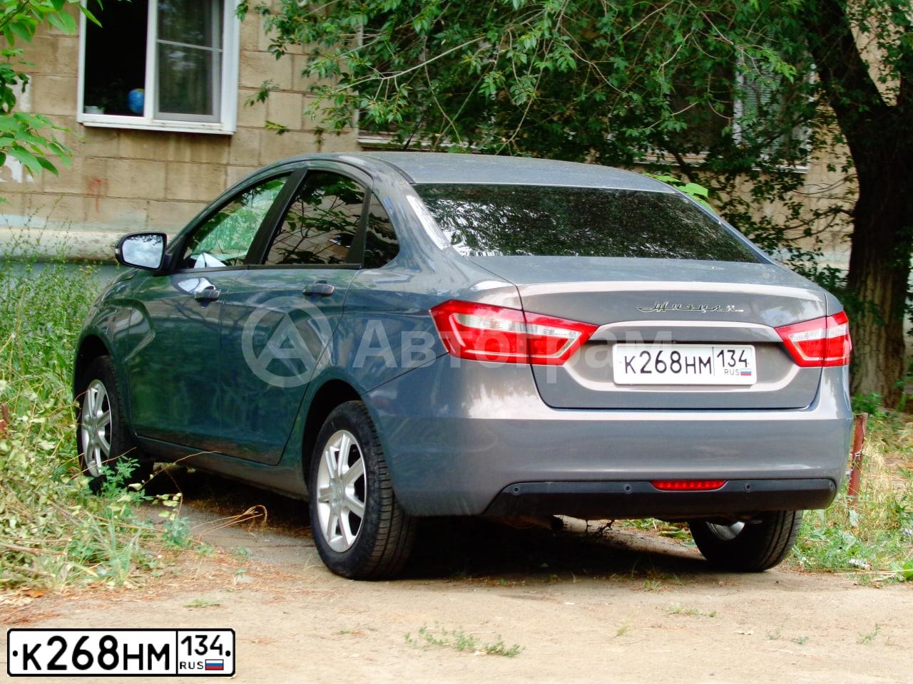 Фото автомобиля LADA VESTA, 2018 — госномер К268НМ134. Цвет: Серо-голубой