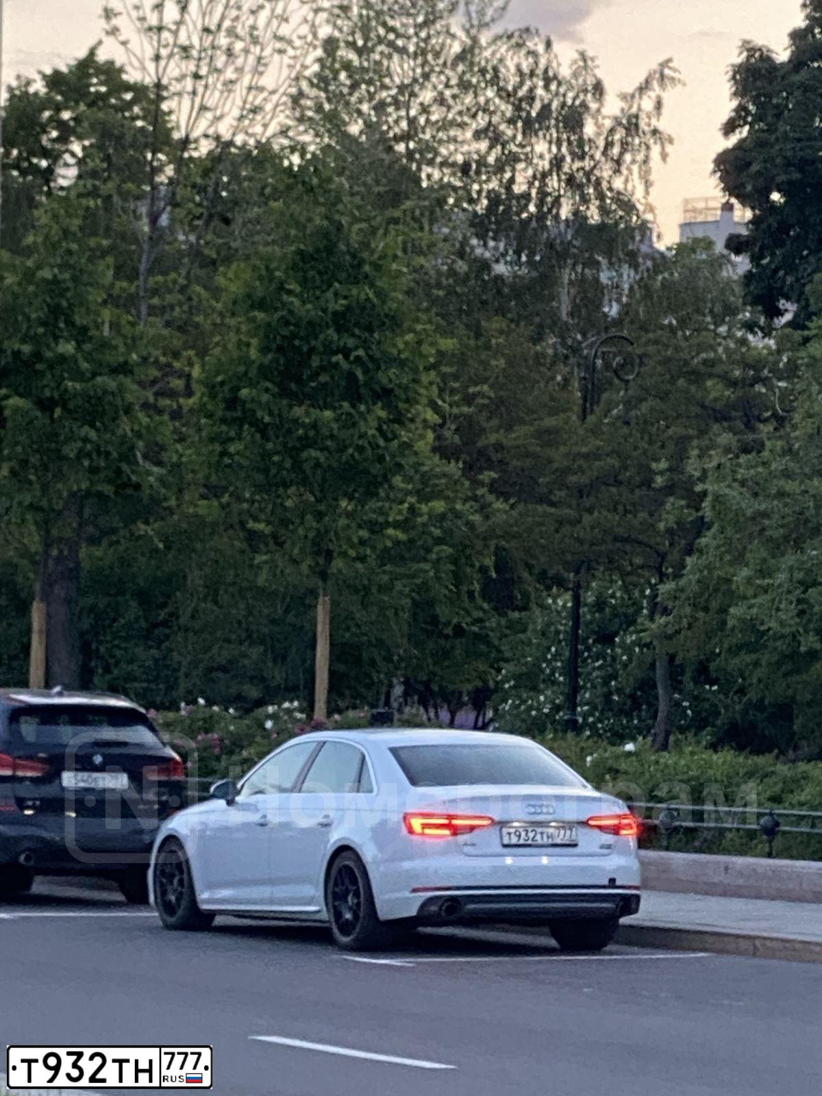 Фото автомобиля AUDI A4, 2016 — госномер Т932ТН777. Цвет: БЕЛЫЙ
