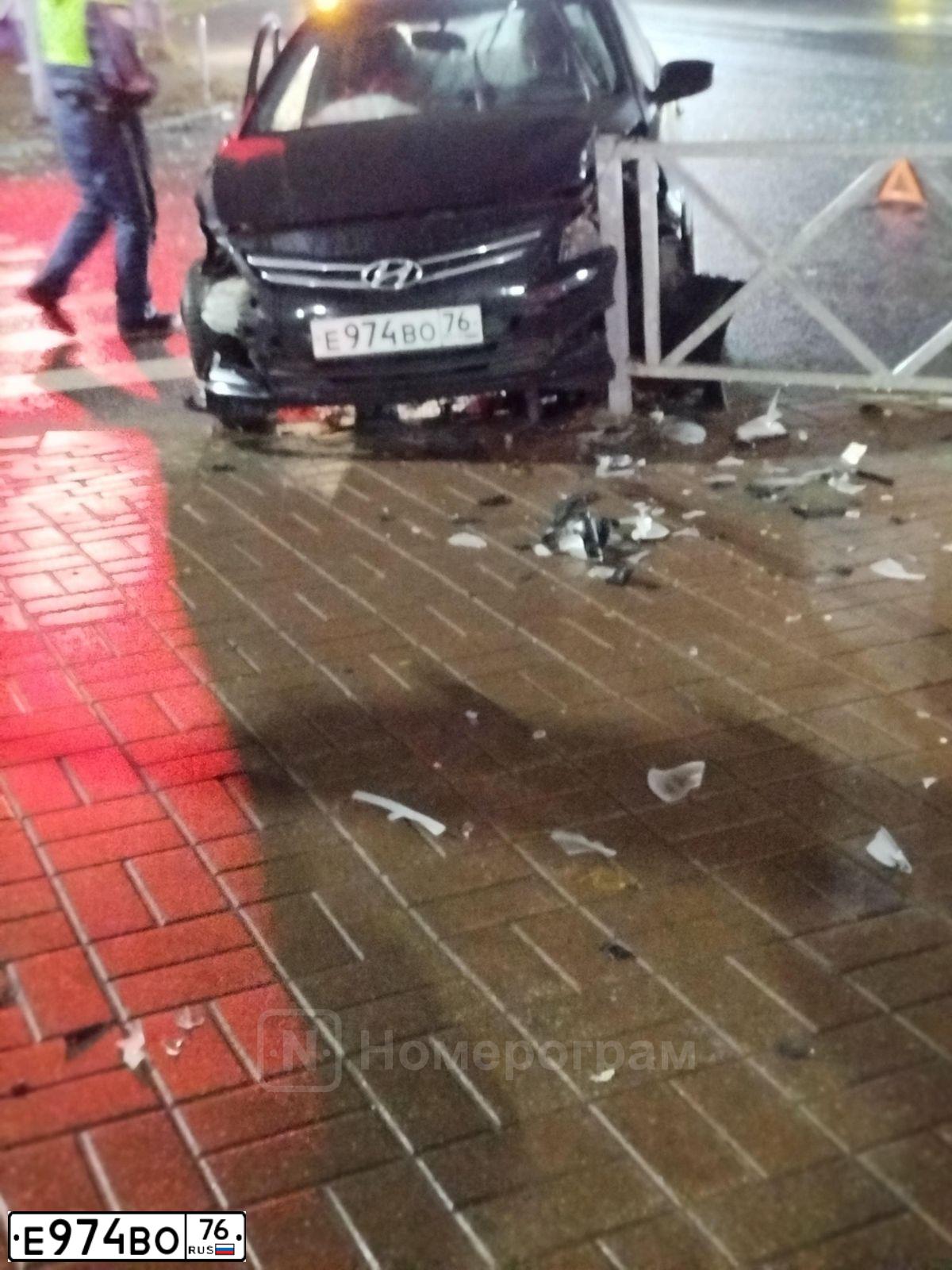 Фото автомобиля HYUNDAI SOLARIS, 2014 — госномер О112НС76