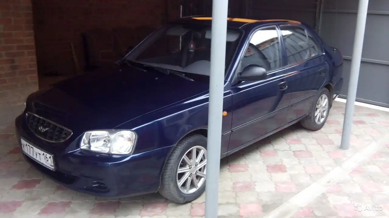 Фото автомобиля TAGAZ ACCENT, 2007 — госномер К105АЕ761. Цвет: СИНИЙ