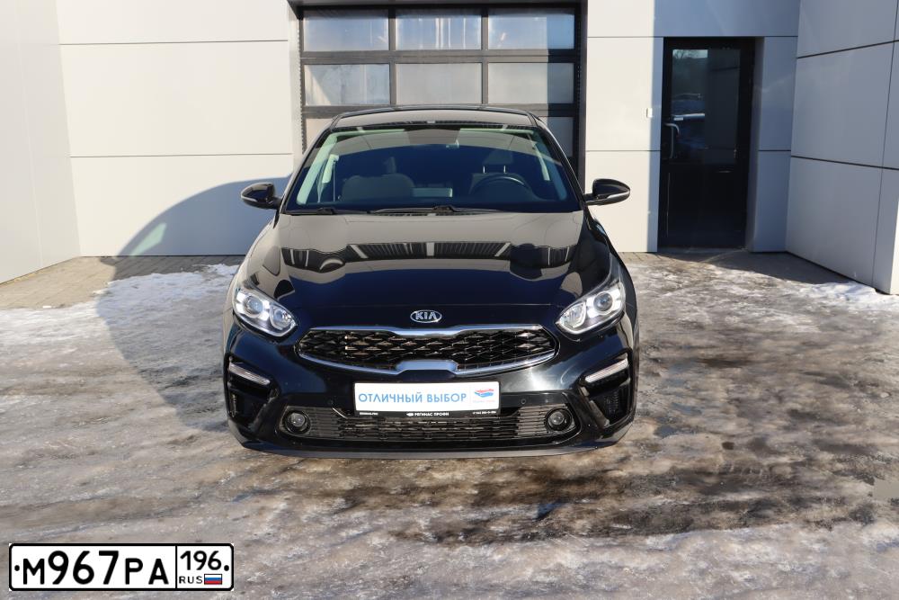 Фото автомобиля KIA CERATO, 2019 — госномер Х593КТ196. Цвет: ЧЕРНЫЙ