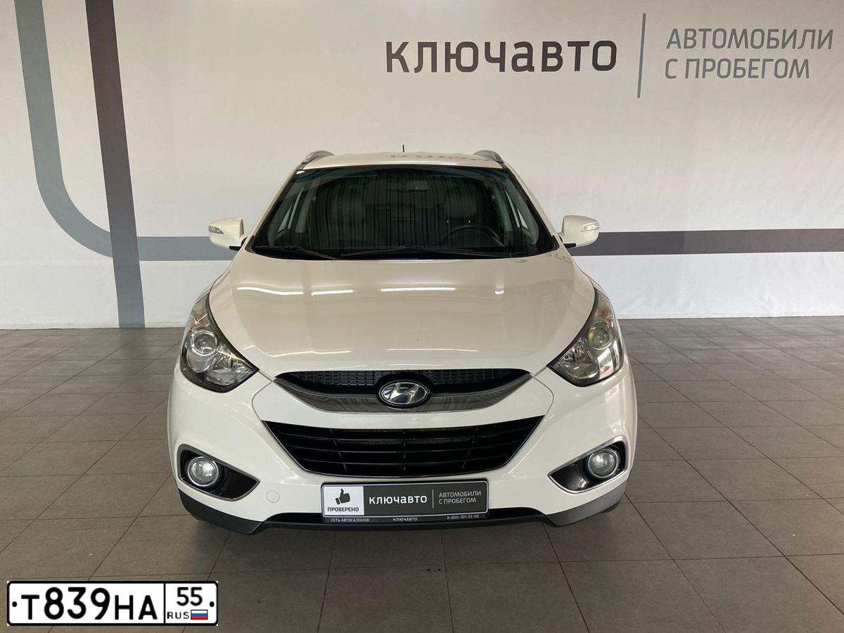 Фото автомобиля HYUNDAI IX35, 2011 — госномер У107ВТ96. Цвет: БЕЛЫЙ