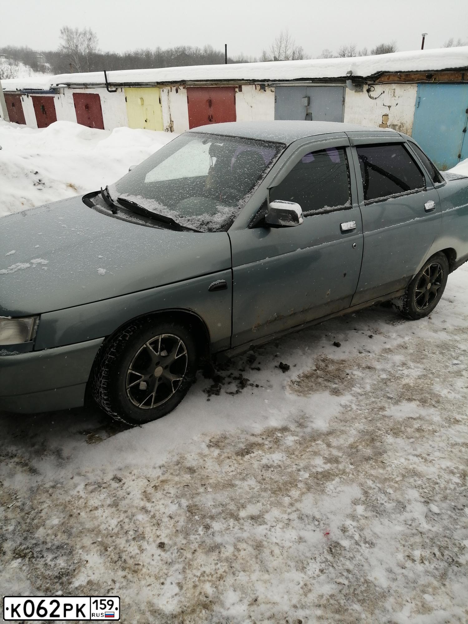 Фото автомобиля LADA 2110, 2004 — госномер К062РК159. Цвет: ЗОЛОТИСТО-СЕРЫЙ