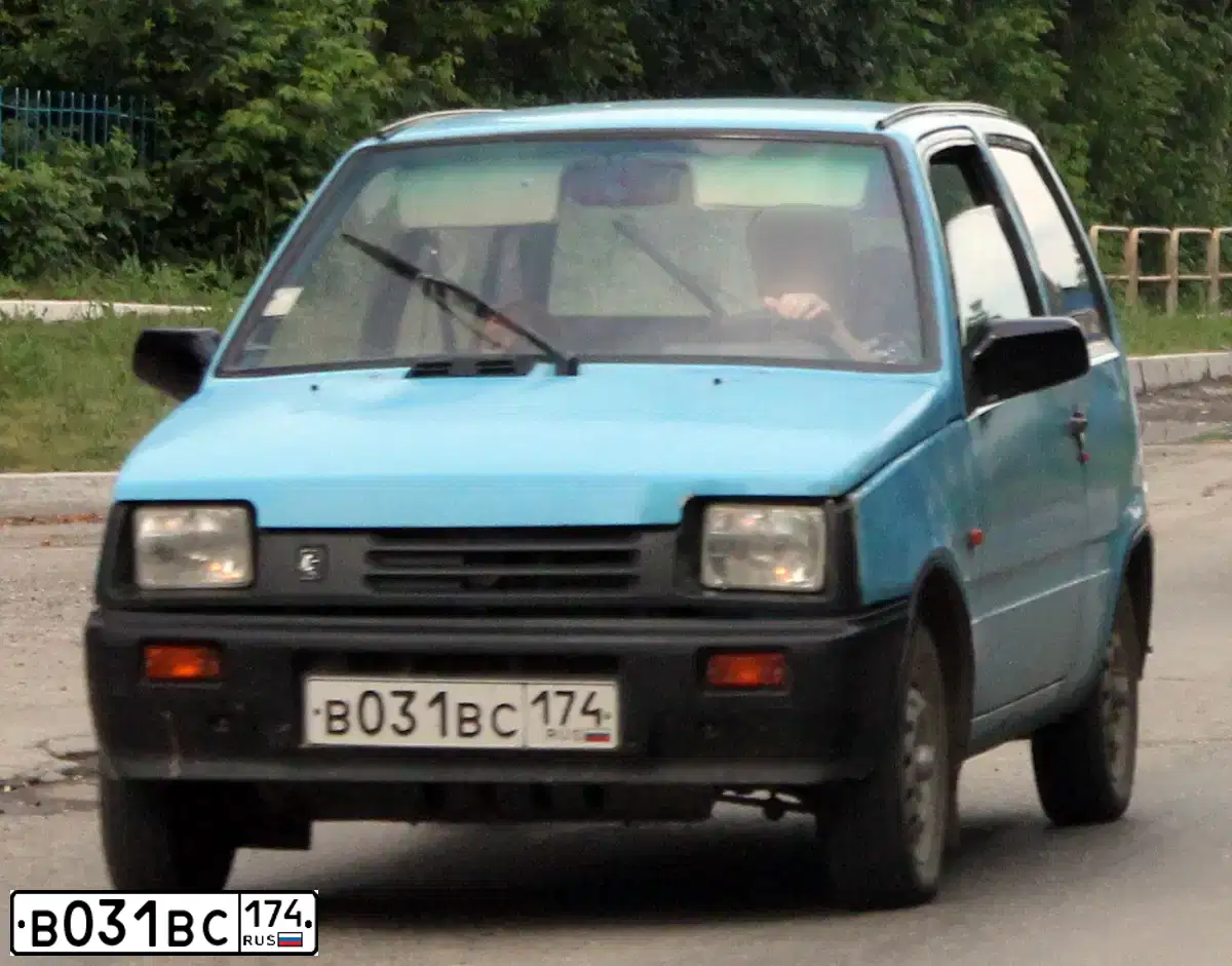 Фото автомобиля SEAZ OKA, 1996 — госномер В031ВС174. Цвет: АДРИАТИКА
