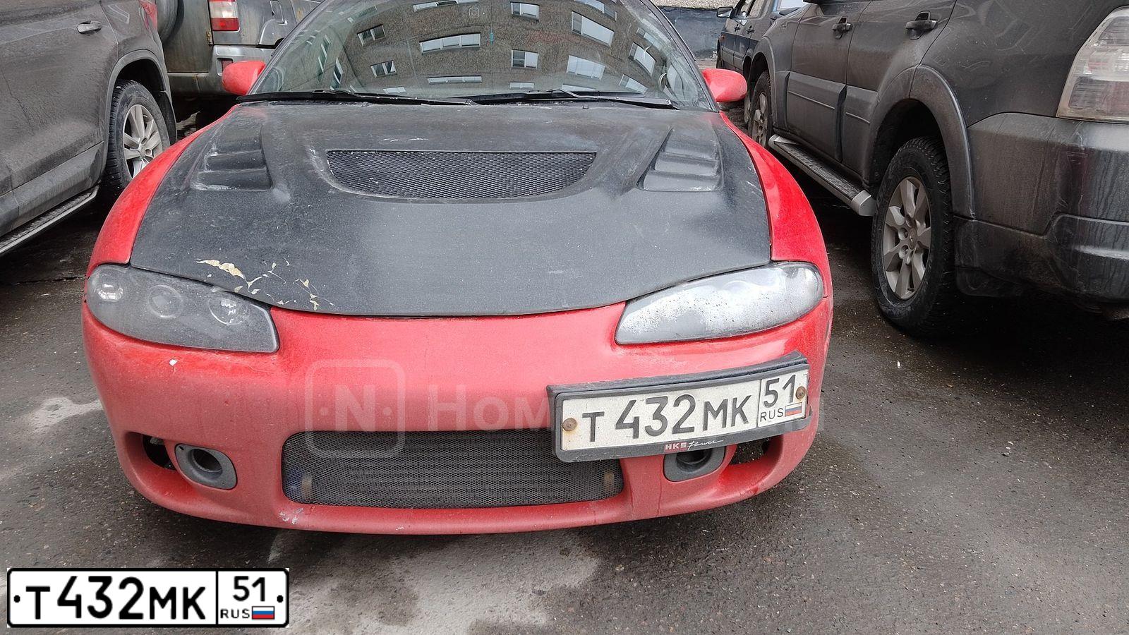 Фото автомобиля MITSUBISHI ECLIPSE, 1997 — госномер Т432МК51. Цвет: КРАСНЫЙ