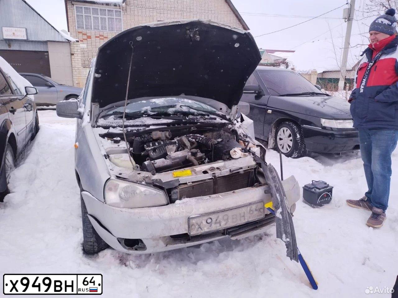 Фото автомобиля LADA 1117 KALINA, 2011 — госномер К592ОО164. Цвет: СЕРЕБРИСТЫЙ