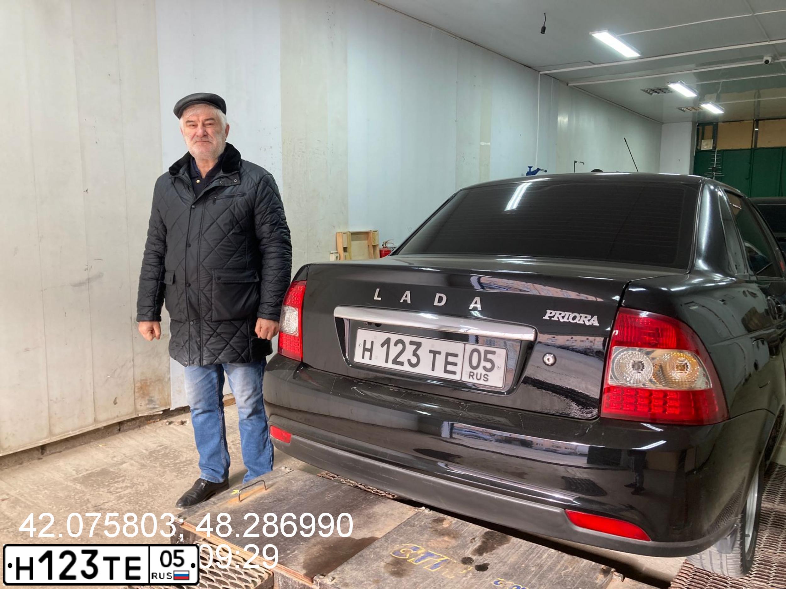 Фото автомобиля LADA 2170 PRIORA, 2015 — госномер К331РН95. Цвет: ЧЕРНЫЙ