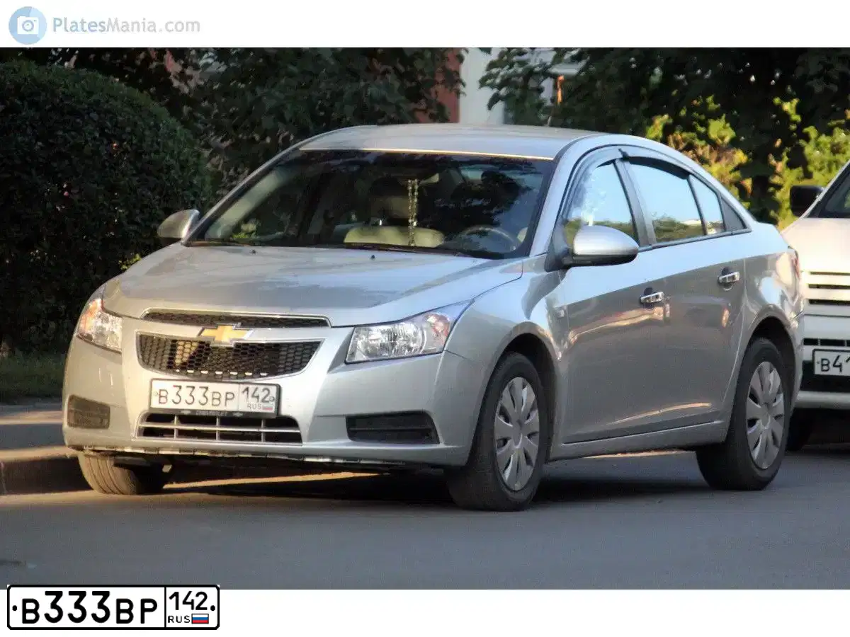 Фото автомобиля CHEVROLET CRUZE, 2013 — госномер К303МА142. Цвет: СЕРЕБРИСТЫЙ МЕТАЛЛИК