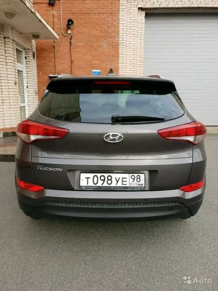 Фото автомобиля VOLKSWAGEN TIGUAN, 2013 — госномер С262КХ198. Цвет: ЧЕРНЫЙ