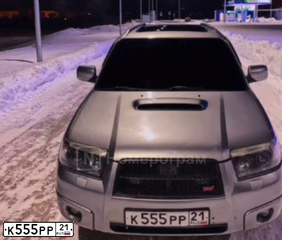 Фото автомобиля LADA LARGUS, 2018 — госномер К555РР21. Цвет: Белый