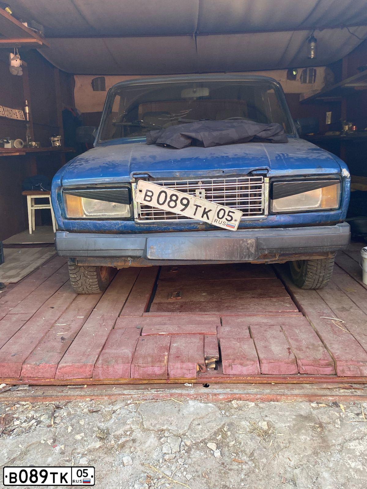 Фото автомобиля LADA 2107, 2000 — госномер В089ТК05. Цвет: КРАСНЫЙ
