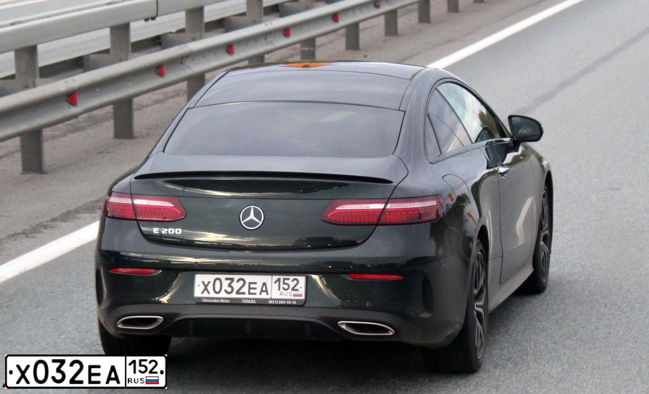 Фото автомобиля MERCEDES E-KLASSE, 2020 — госномер А309АА152. Цвет: ЗЕЛЕНЫЙ