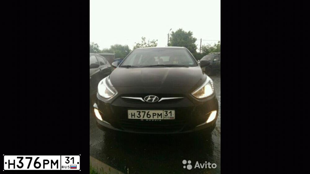 Фото автомобиля HYUNDAI SOLARIS, 2013 — госномер Н376РМ31. Цвет: ЧЕРНЫЙ