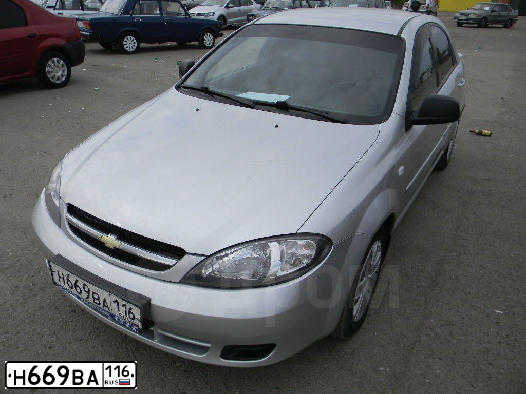 Фото автомобиля CHEVROLET LACETTI, 2010 — госномер К938РН21. Цвет: СЕРЕБРИСТЫЙ