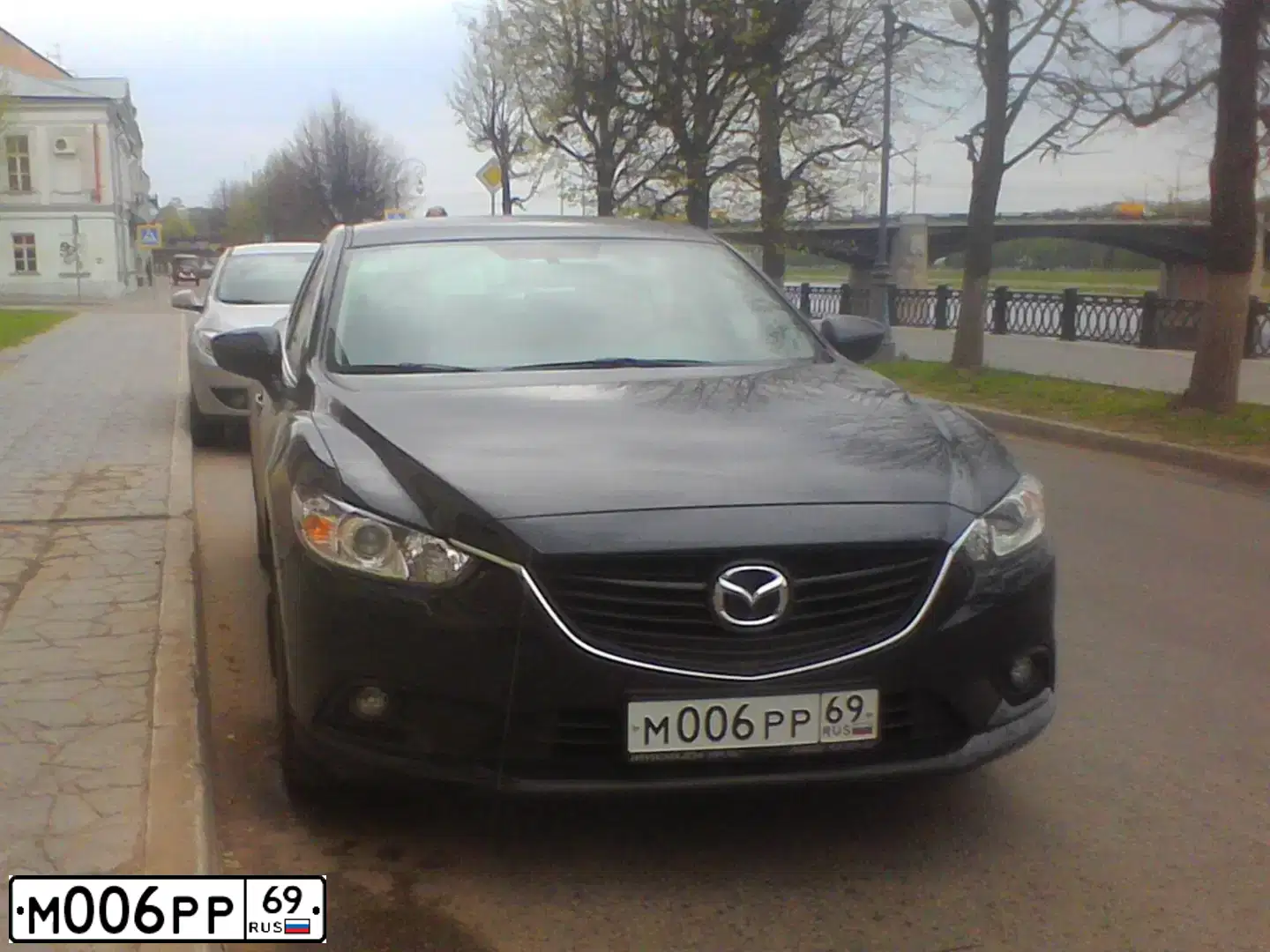 Фото автомобиля MAZDA 6, 2019 — госномер М179КС76. Цвет: Коричневый