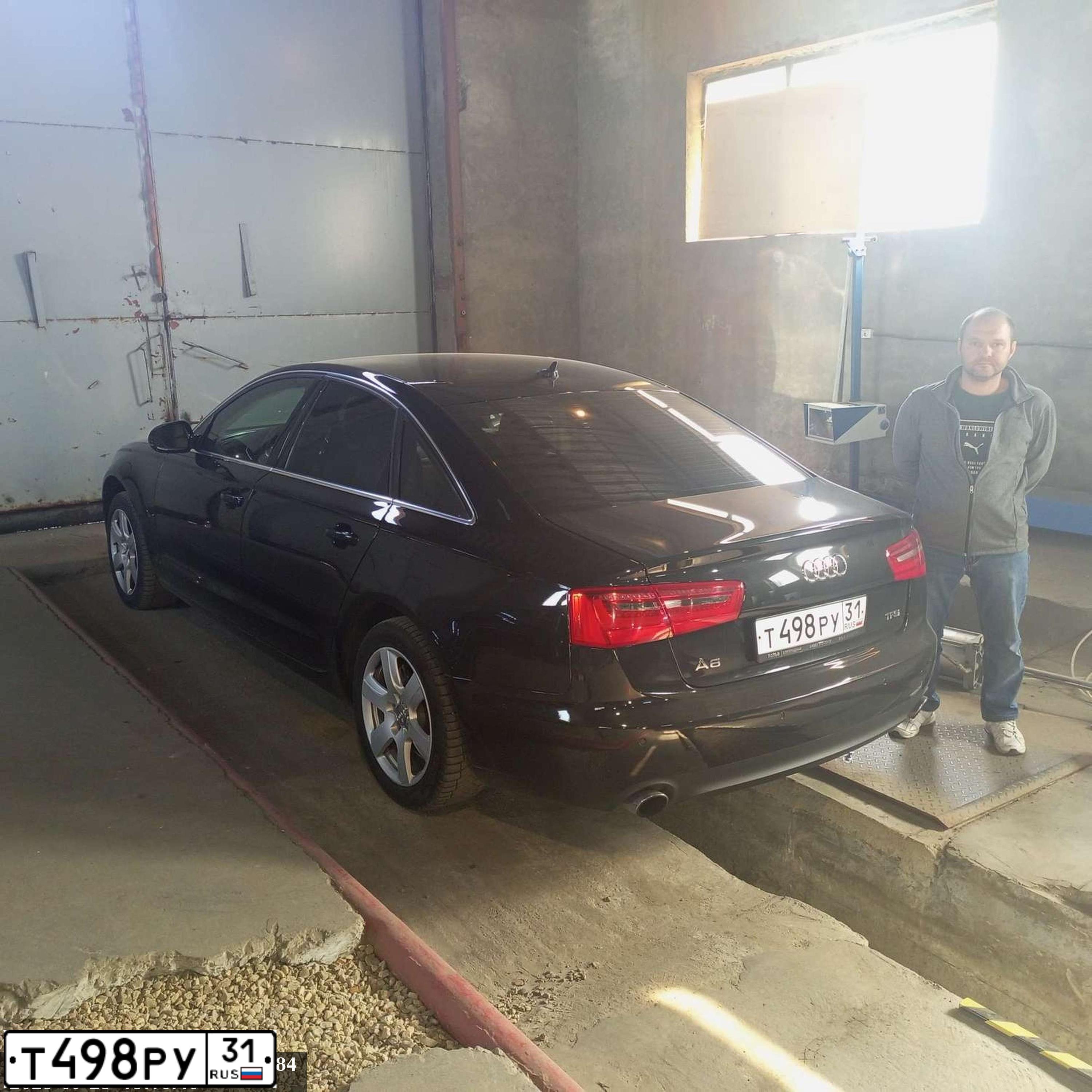 Фото автомобиля AUDI A6, 2012 — госномер Е322РР790. Цвет: ЧЕРНЫЙ