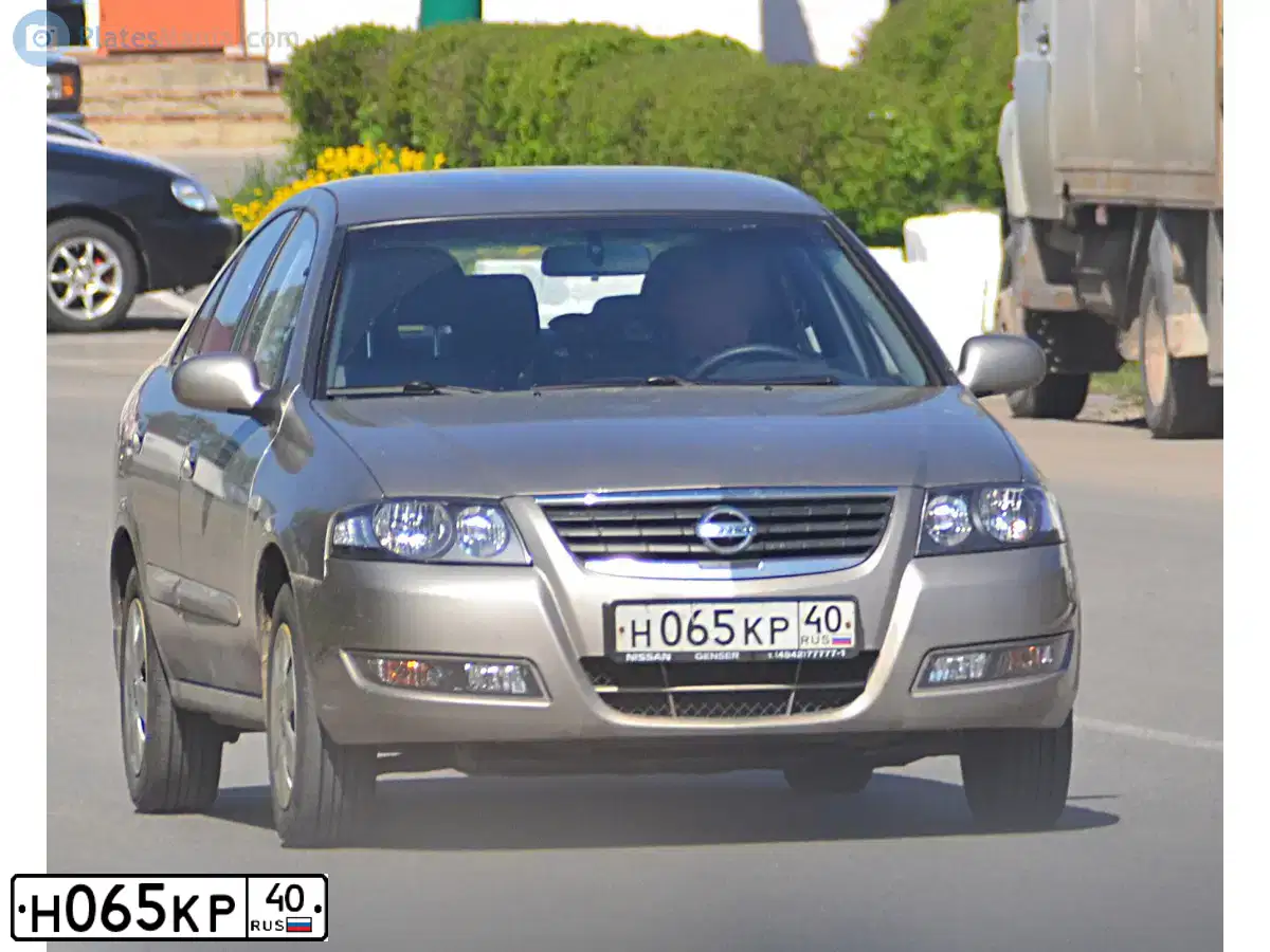 Фото автомобиля NISSAN ALMERA, 2011 — госномер О210ТВ40. Цвет: БЕЖЕВЫЙ